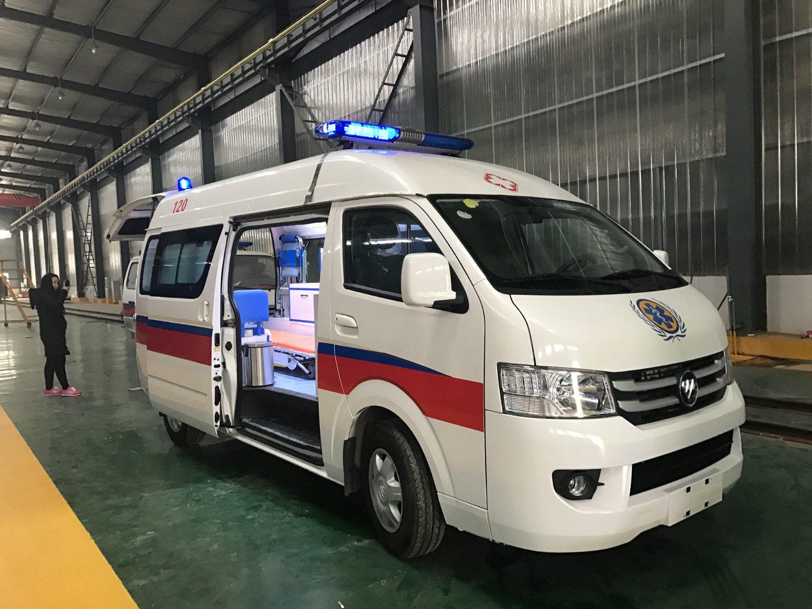 曲麻莱县救护车转院